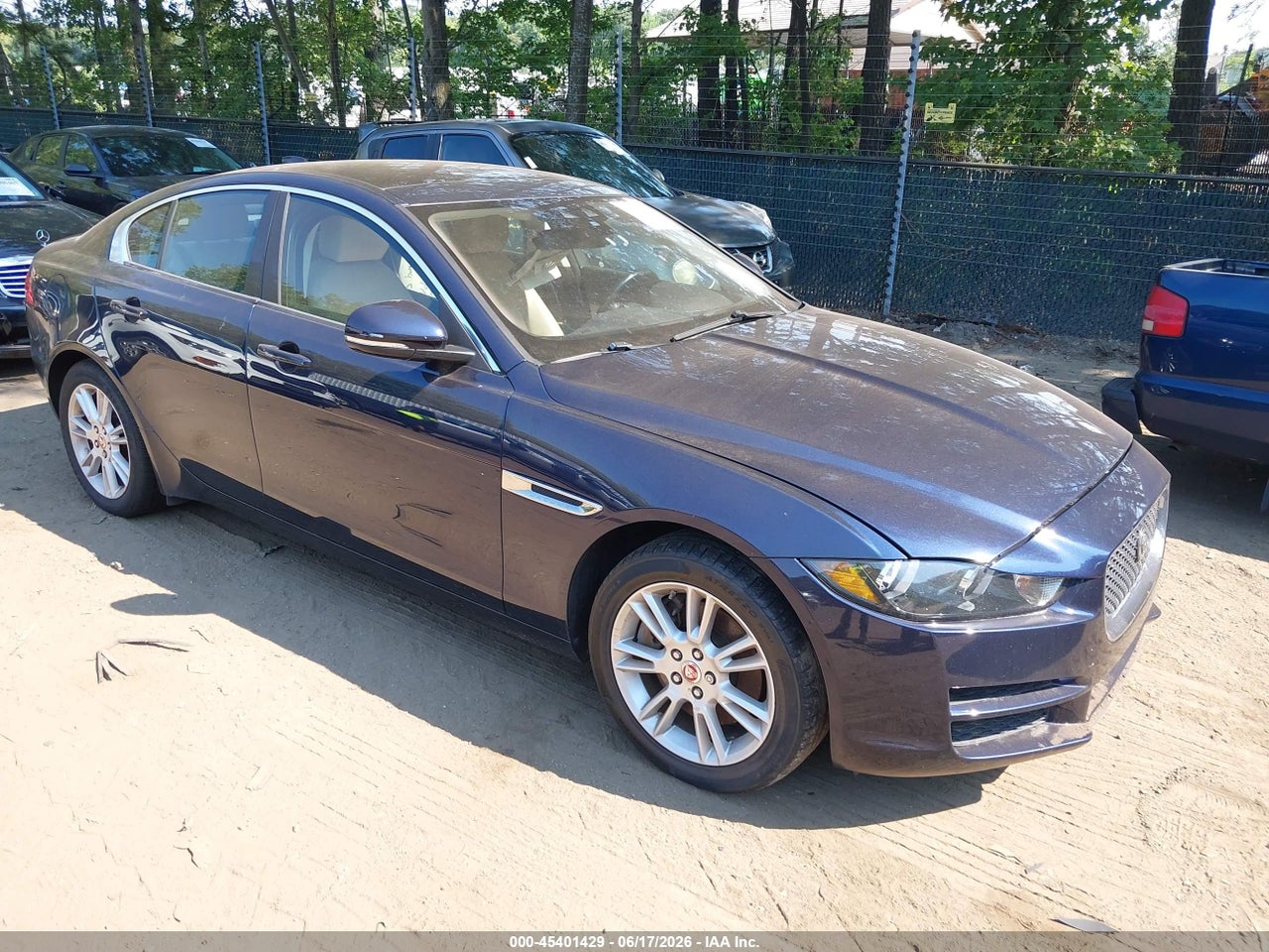 SAJAD4BG0HA****** · 2017 JAGUAR XE 25T PREMIUM