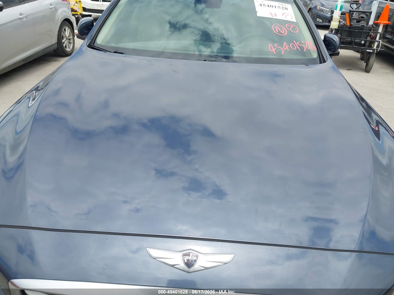 2015 HYUNDAI GENESIS 3.8 · 6/11