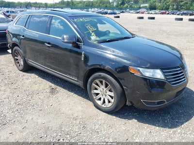 2018 LINCOLN MKT LIVERY