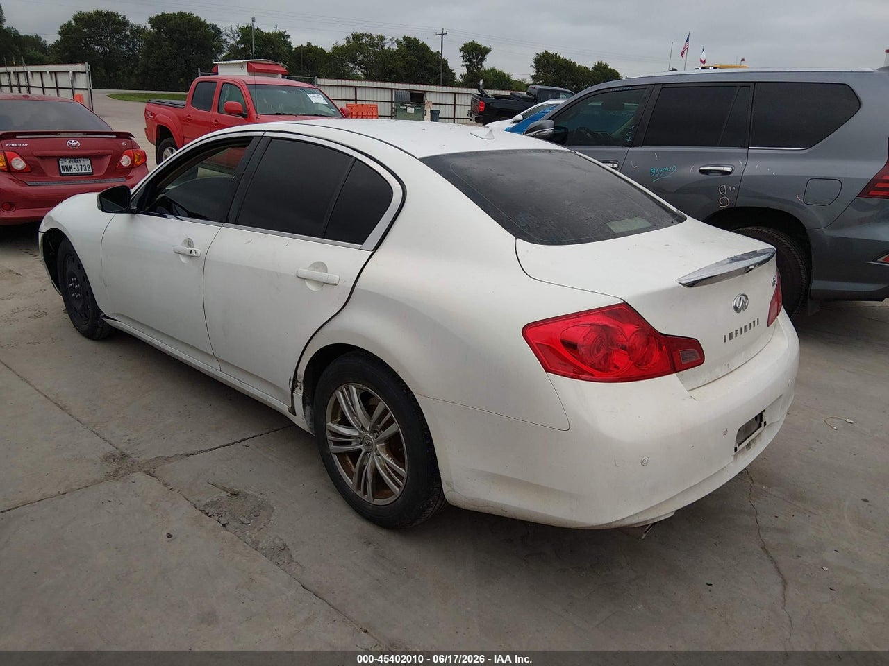 2012 INFINITI G37 JOURNEY · 3/11