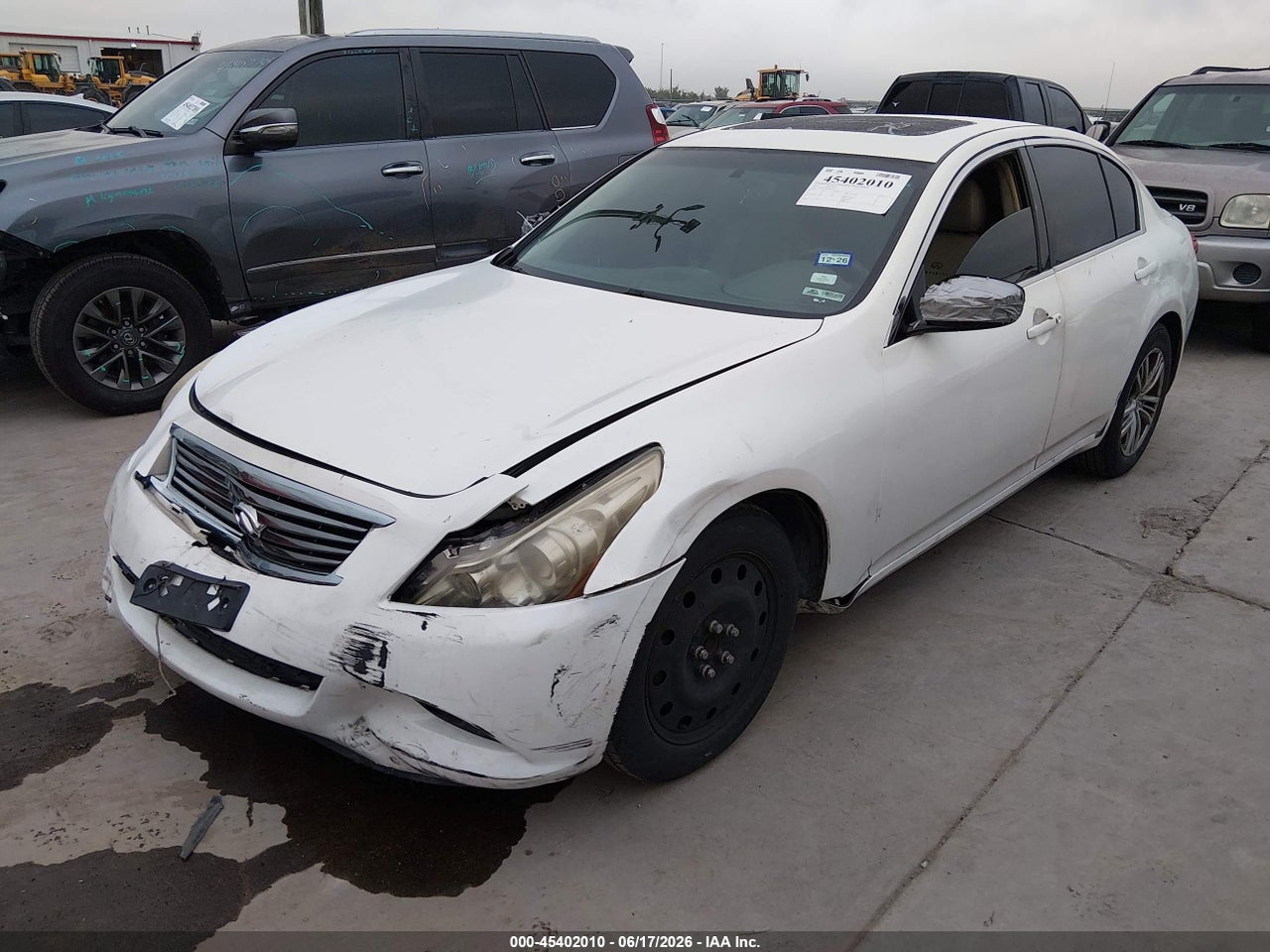 2012 INFINITI G37 JOURNEY · 2/11