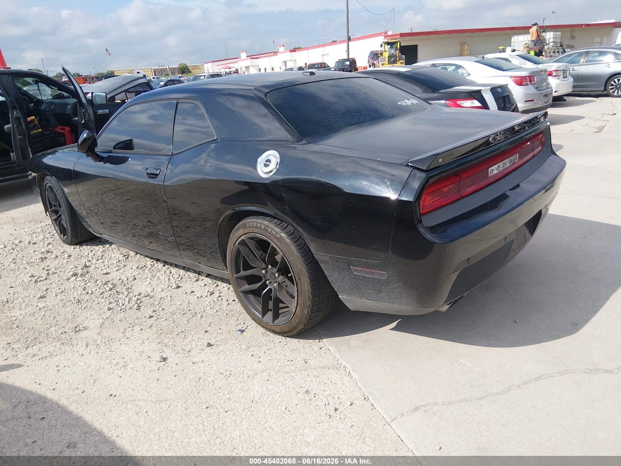 2014 DODGE CHALLENGER R/T CLASSIC · 3/11