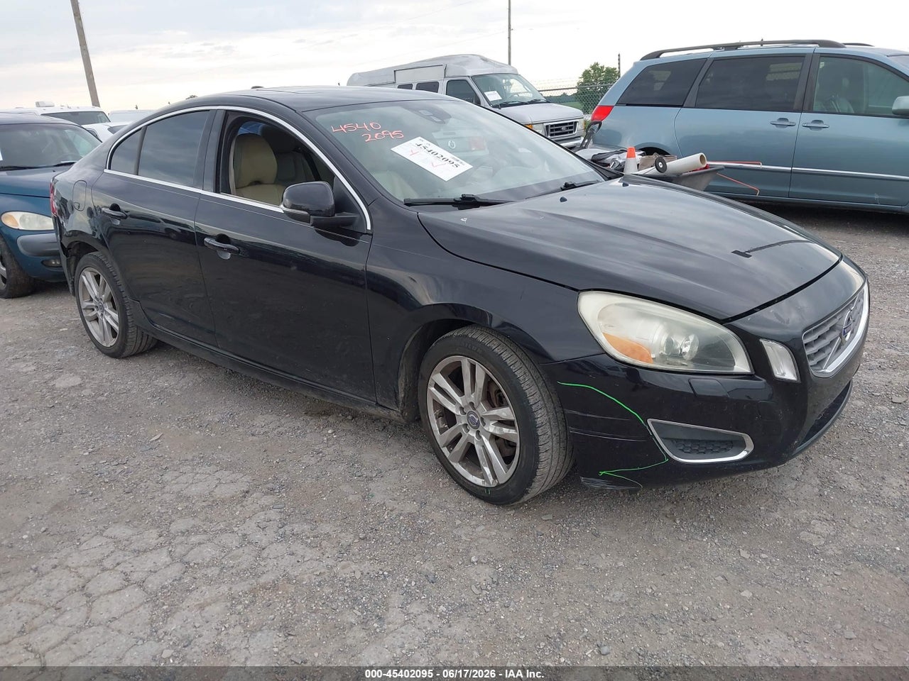 YV1902FH9B2****** · 2011 VOLVO S60 T6