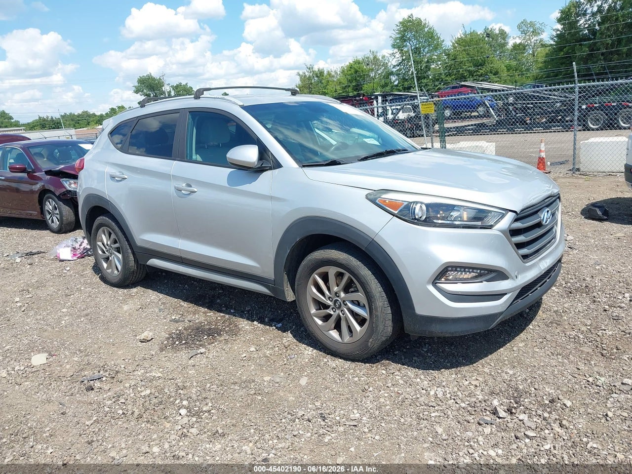 KM8J33A44JU****** · 2018 HYUNDAI TUCSON SEL