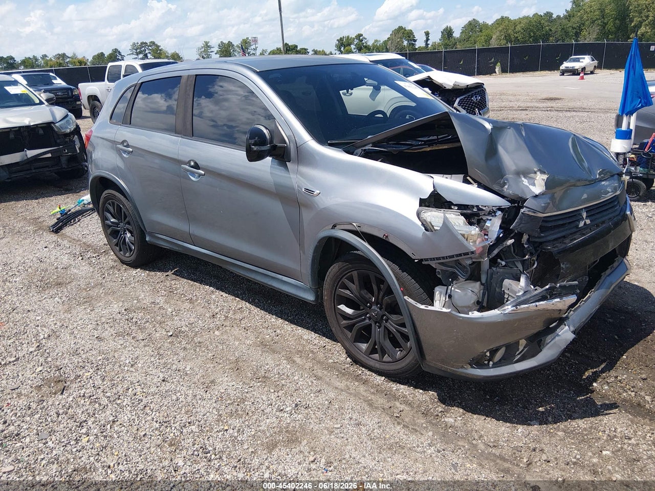 JA4AP3AU7HZ****** · 2017 MITSUBISHI OUTLANDER SPORT 2.0 ES/2.0 LE