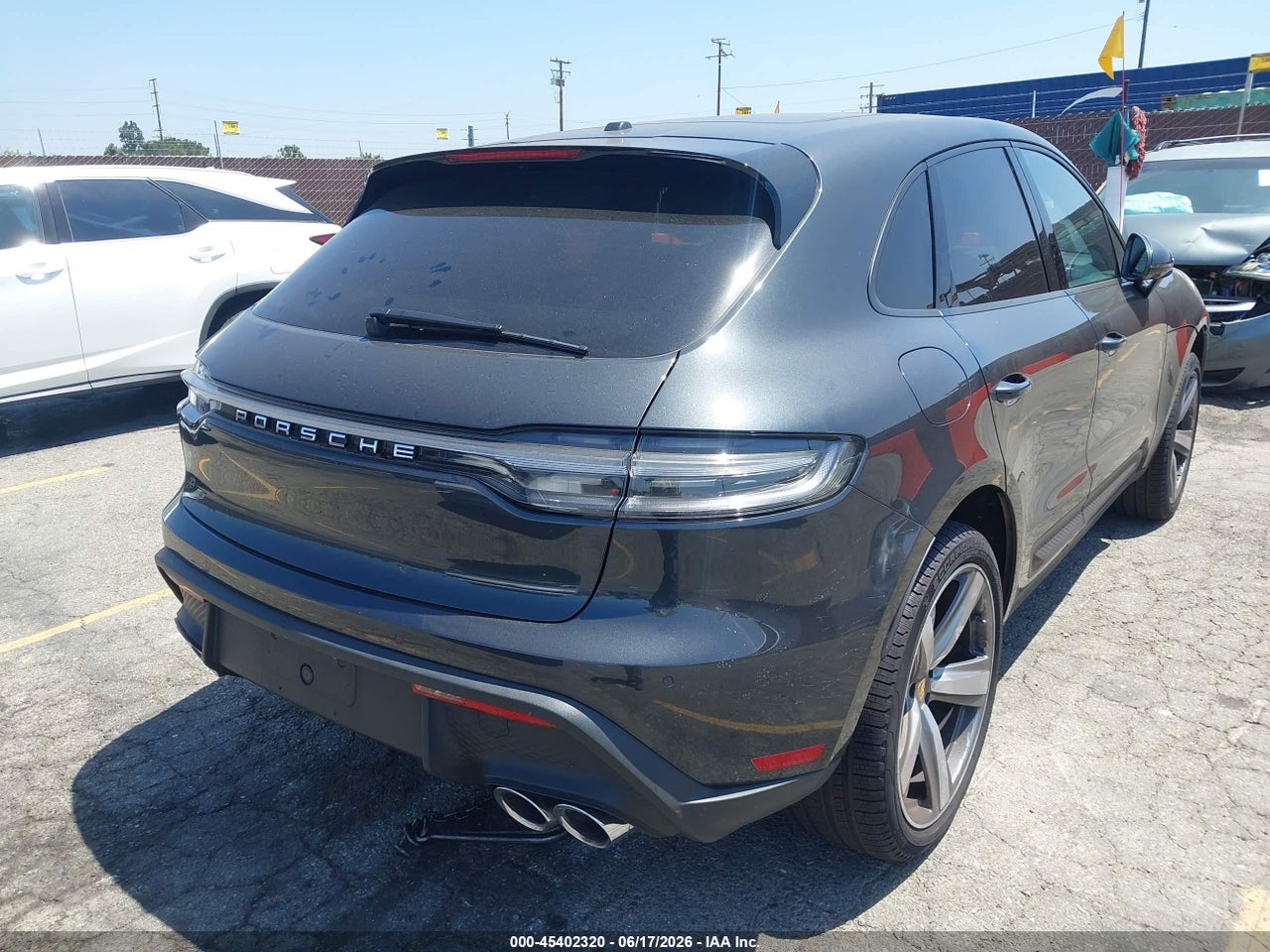 2023 PORSCHE MACAN T · 4/11