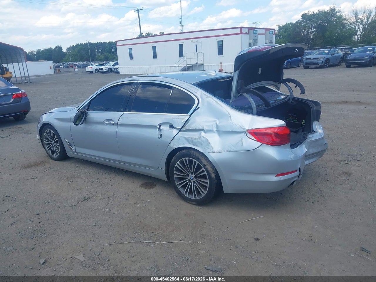 2017 BMW 530I XDRIVE · 3/11
