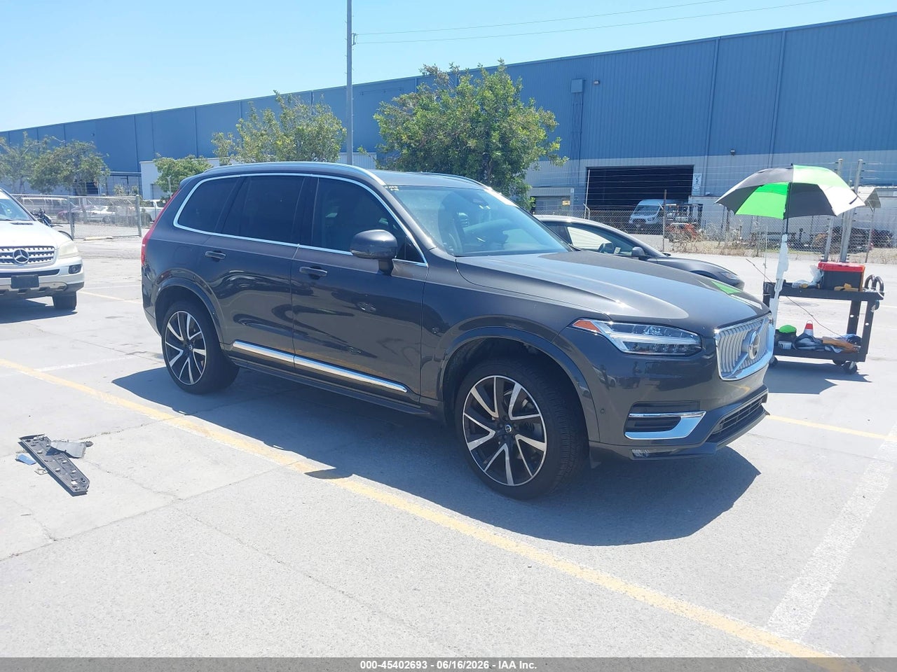 YV4062PN3P1****** · 2023 VOLVO XC90 B6 PLUS 7-SEATER