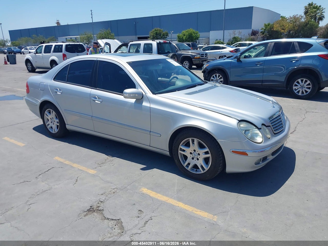 WDBUF26J45A****** · 2005 MERCEDES-BENZ E 320 CDI