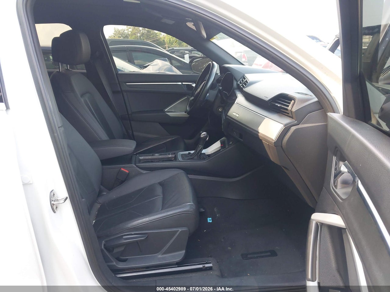 2019 AUDI Q3 2.0T PREMIUM · 5/11