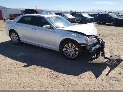 2011 CHRYSLER 300C AWD