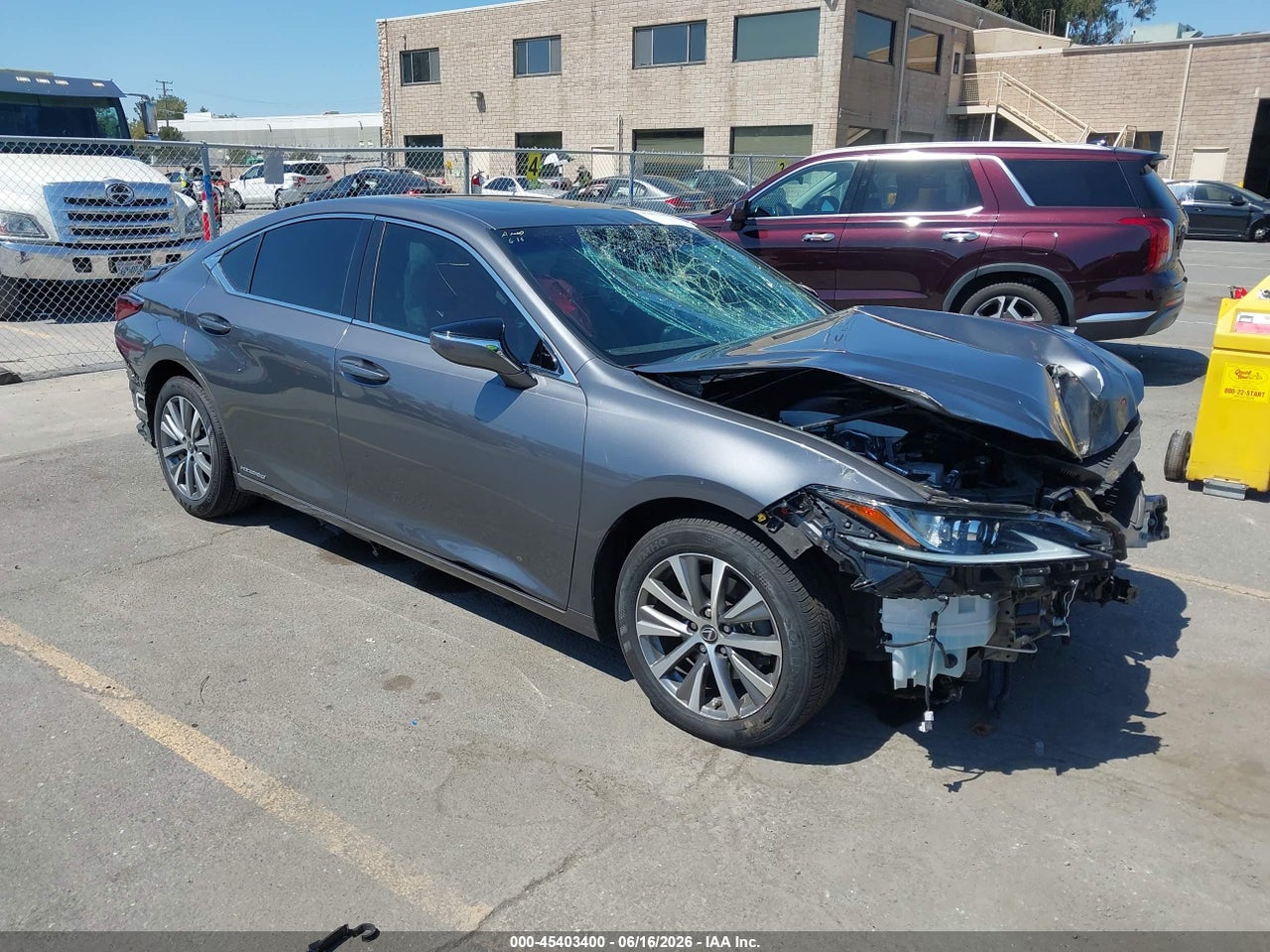 58ACA1C1XMU****** · 2021 LEXUS ES 300H