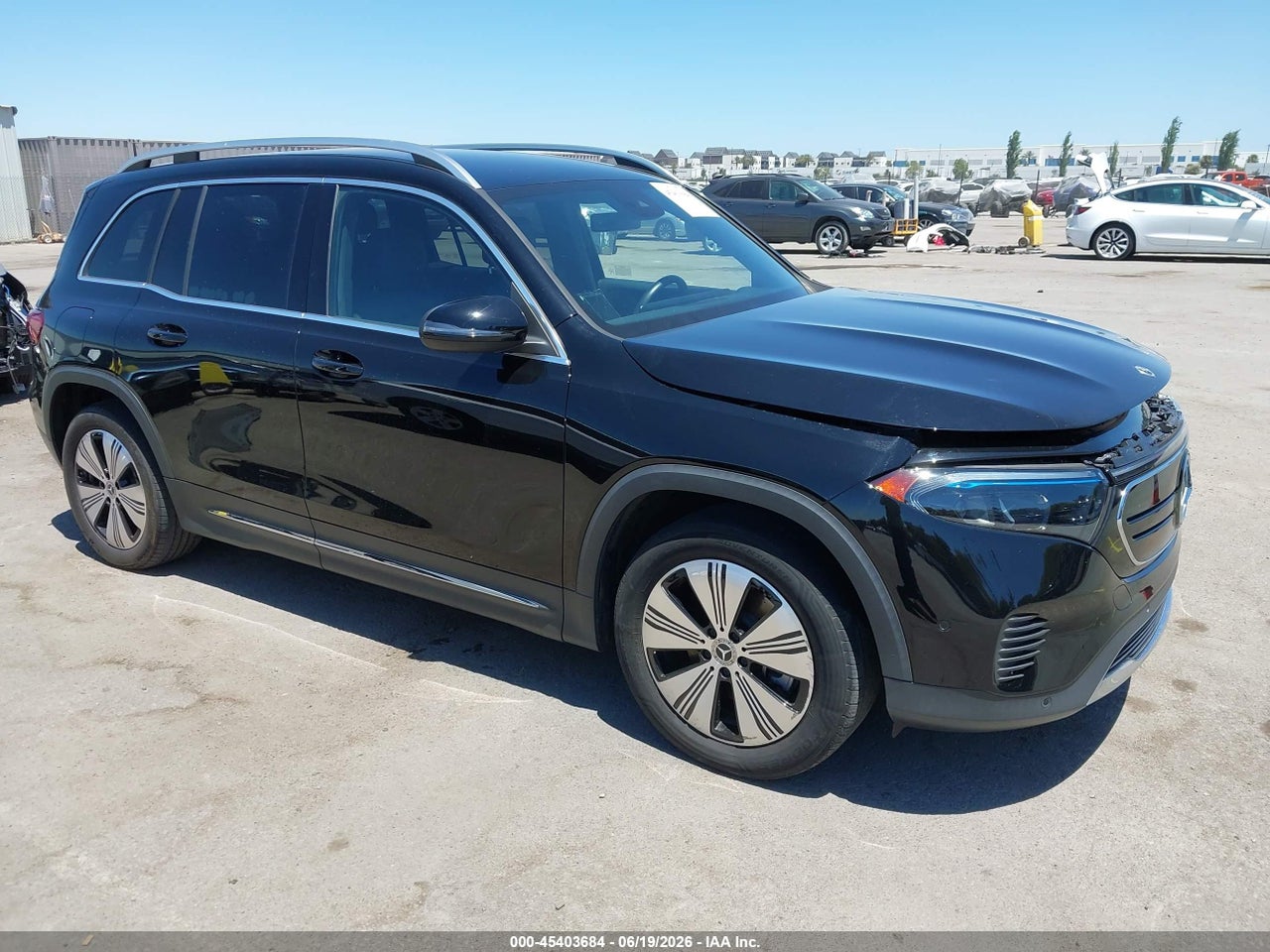 W1N9M0KB4PN****** · 2023 MERCEDES-BENZ EQB 300 SUV 4MATIC