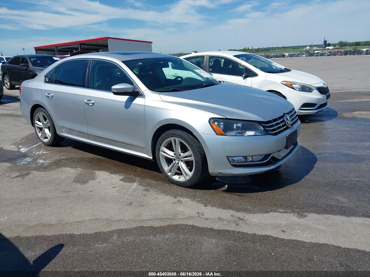 1VWCS7A34EC****** · 2014 VOLKSWAGEN PASSAT 1.8T SEL PREMIUM