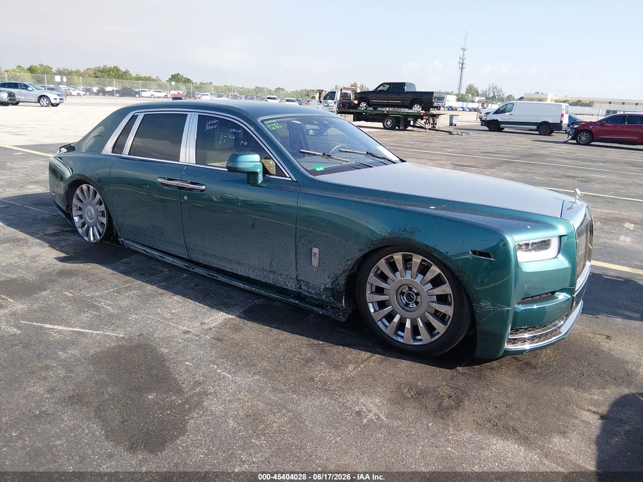 SCATT6C01NU****** · 2022 ROLLS-ROYCE PHANTOM