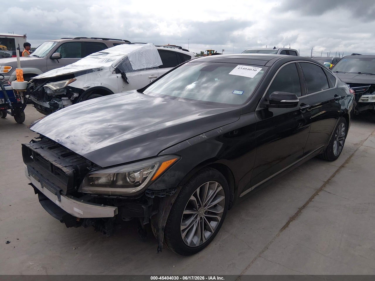 2015 HYUNDAI GENESIS 3.8 · 2/11