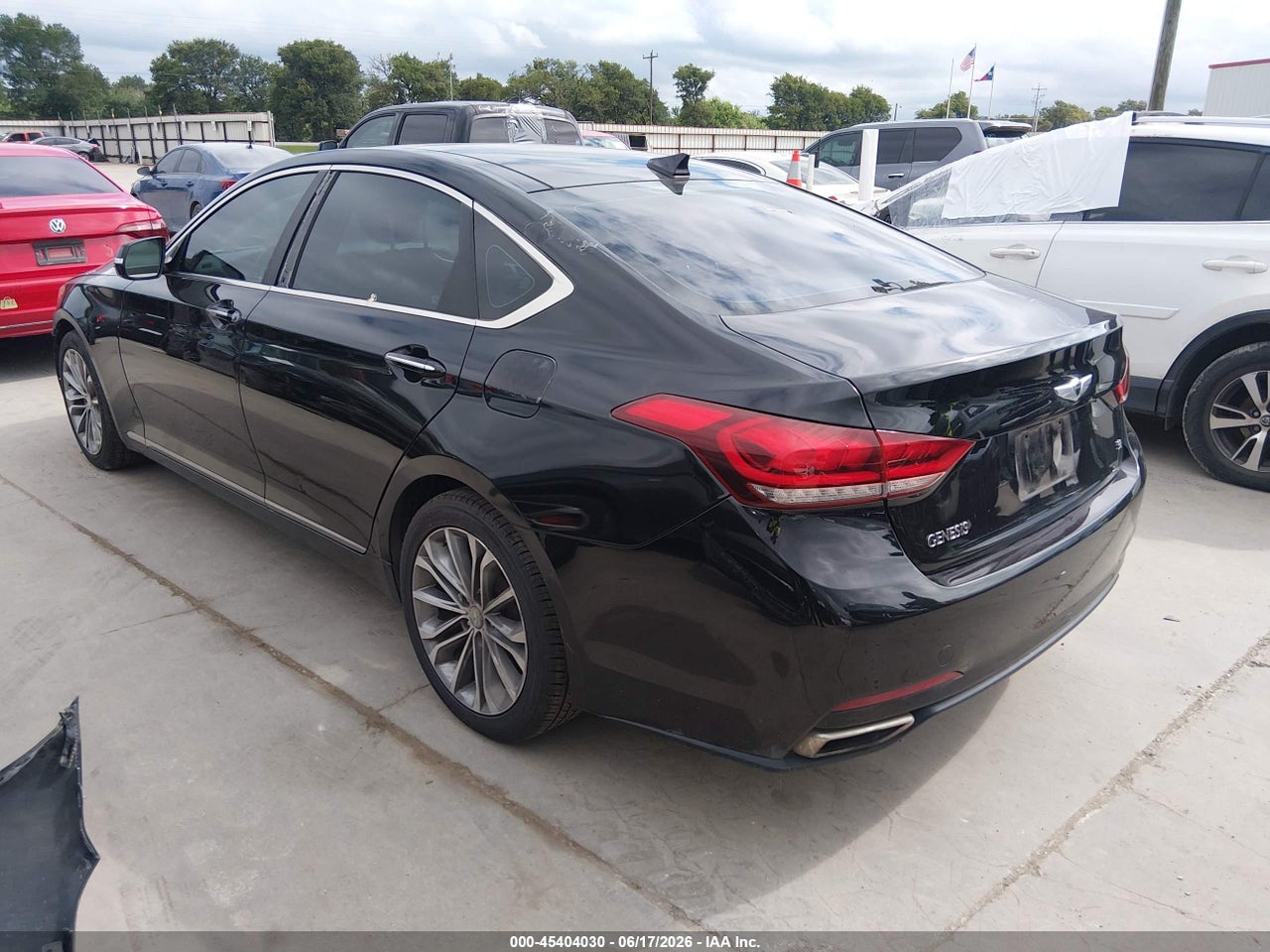 2015 HYUNDAI GENESIS 3.8 · 3/11