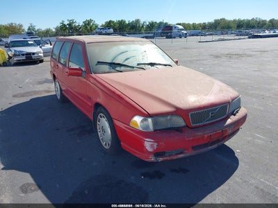 1998 VOLVO V70 T5