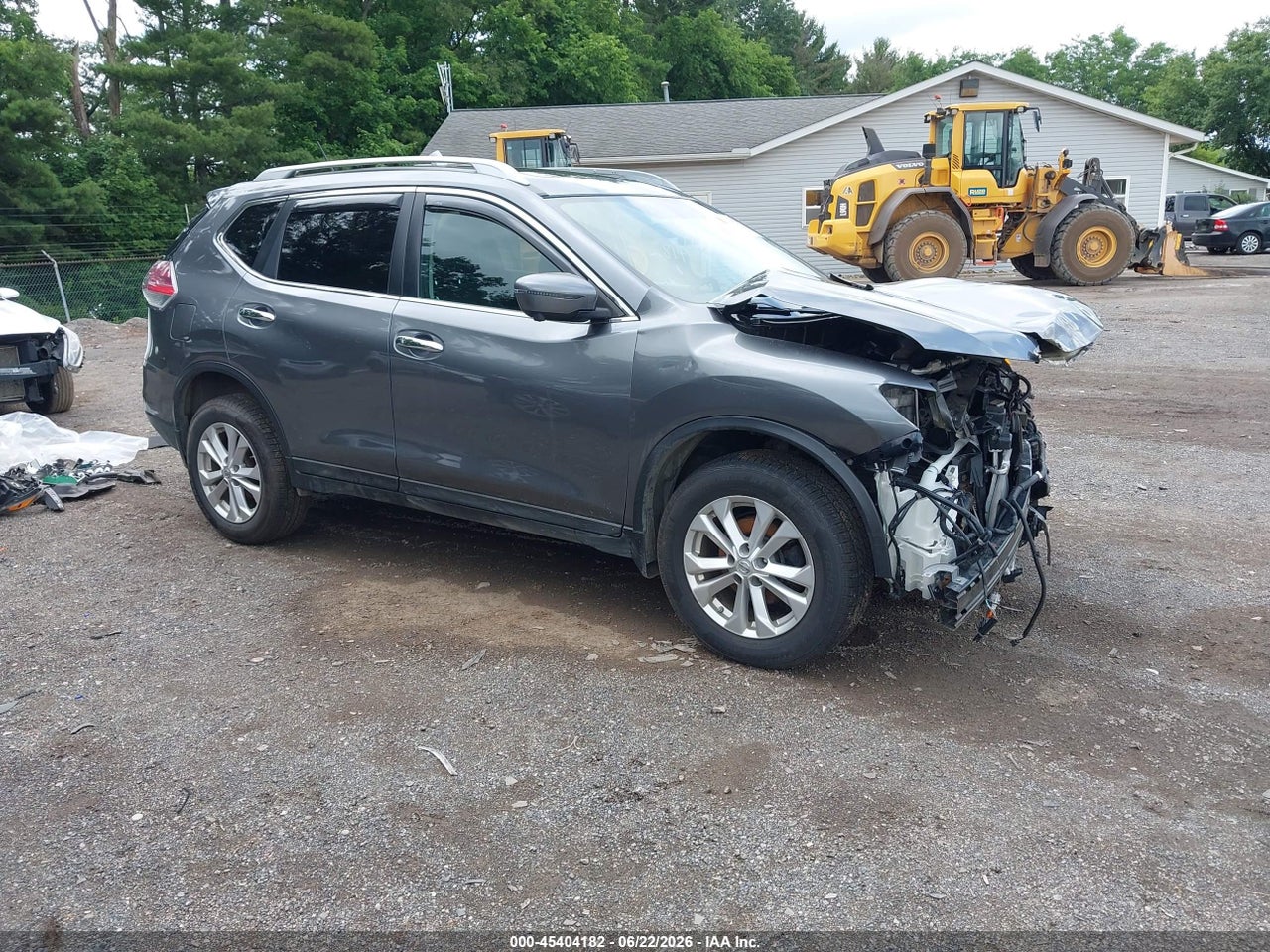 5N1AT2MV9GC****** · 2016 NISSAN ROGUE SV
