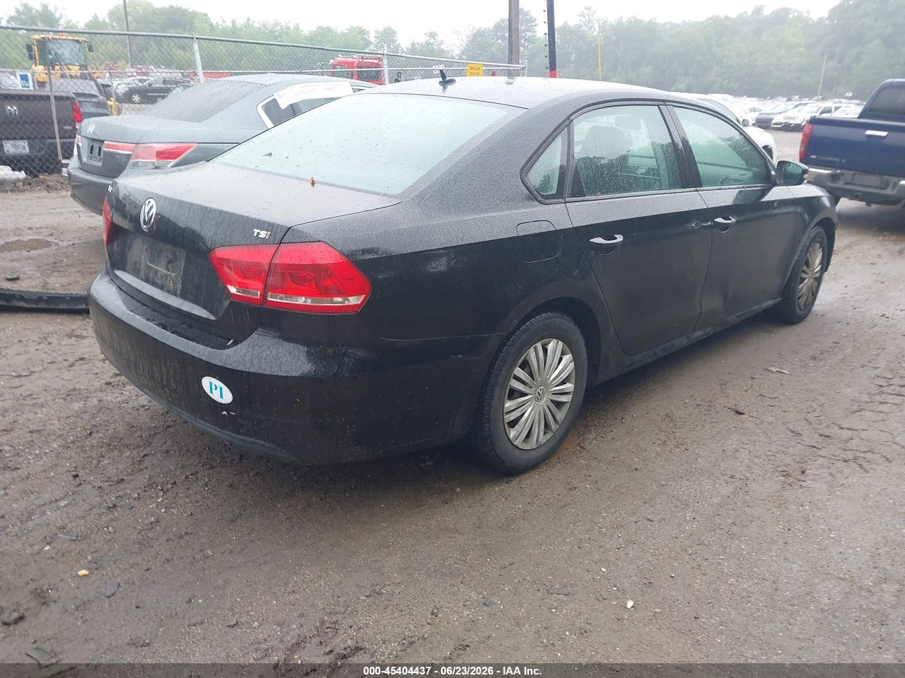 2015 VOLKSWAGEN PASSAT 1.8T S · 4/11