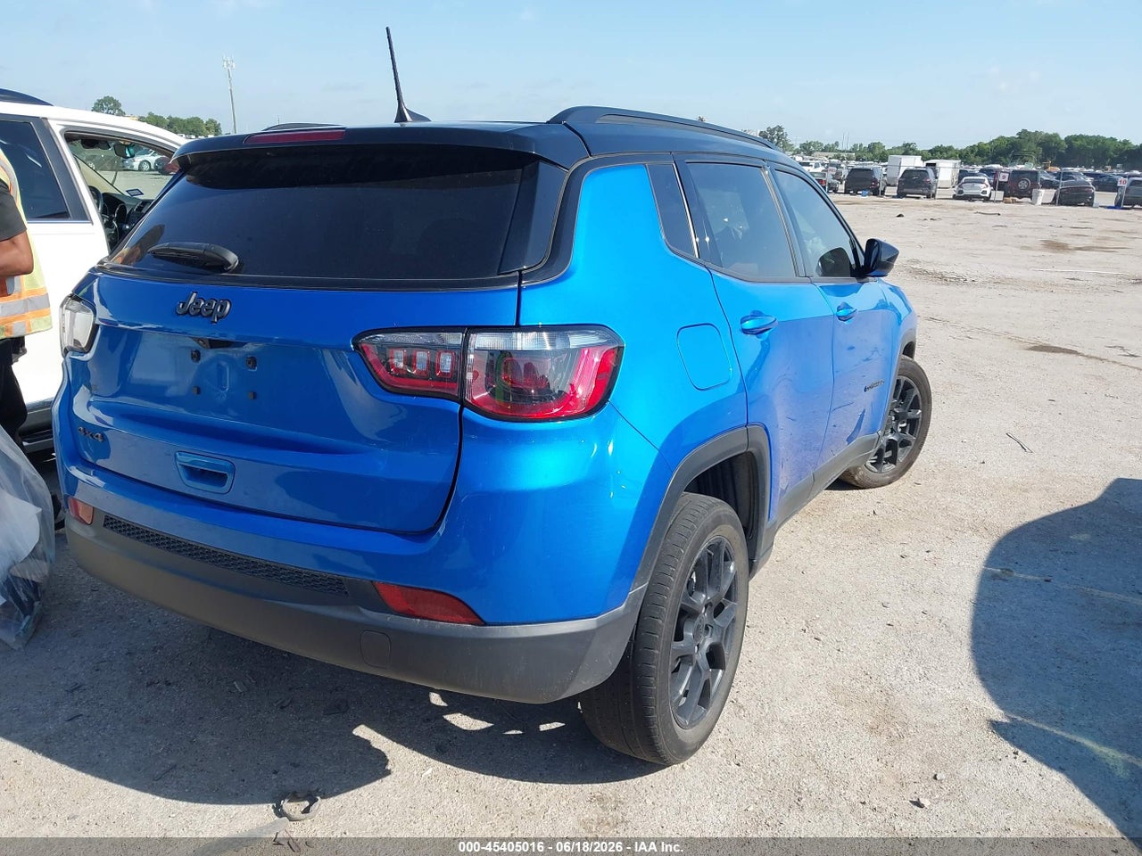 2024 JEEP COMPASS LATITUDE 4X4 · 4/11