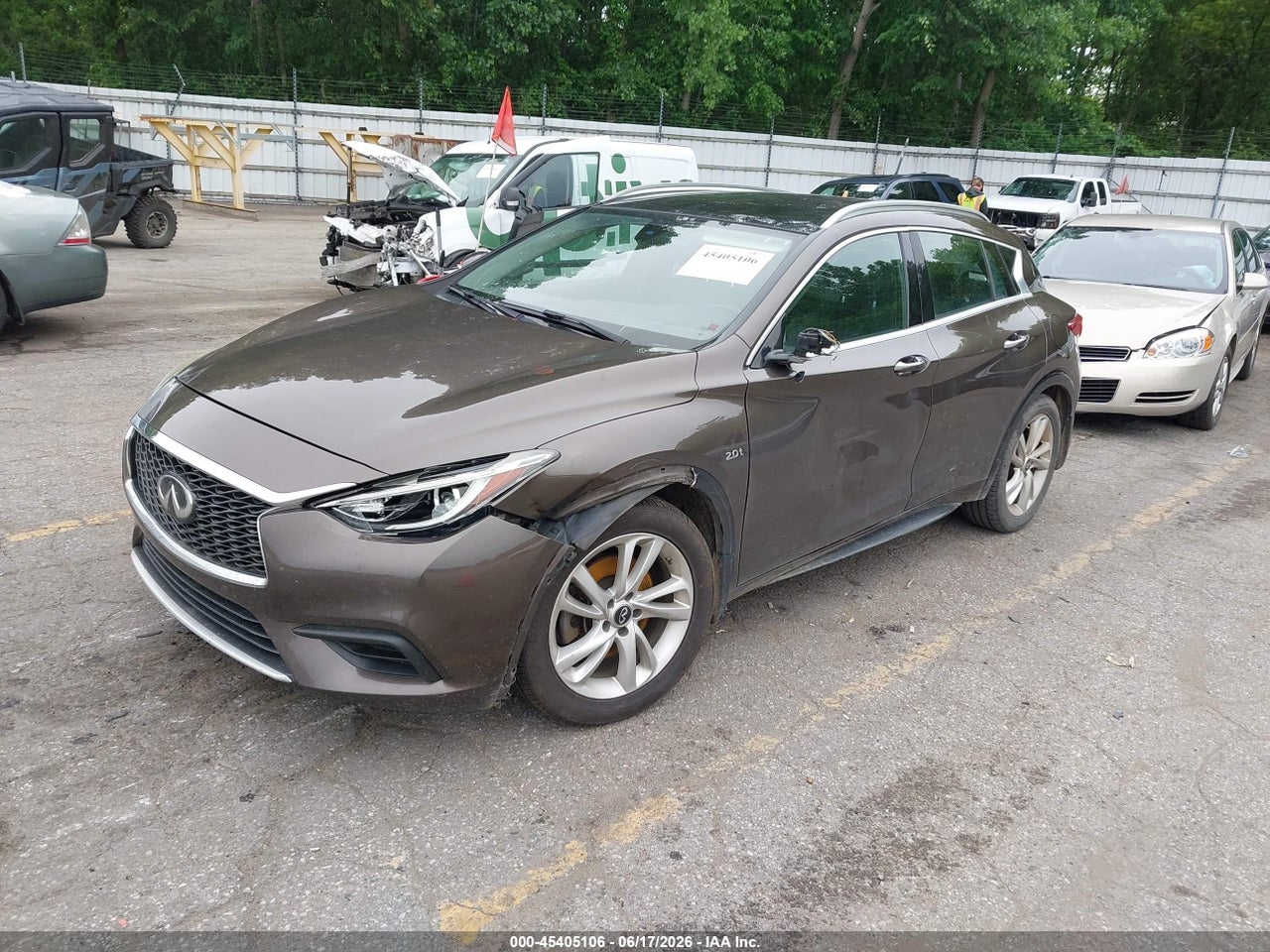 2019 INFINITI QX30 LUXE · 2/11