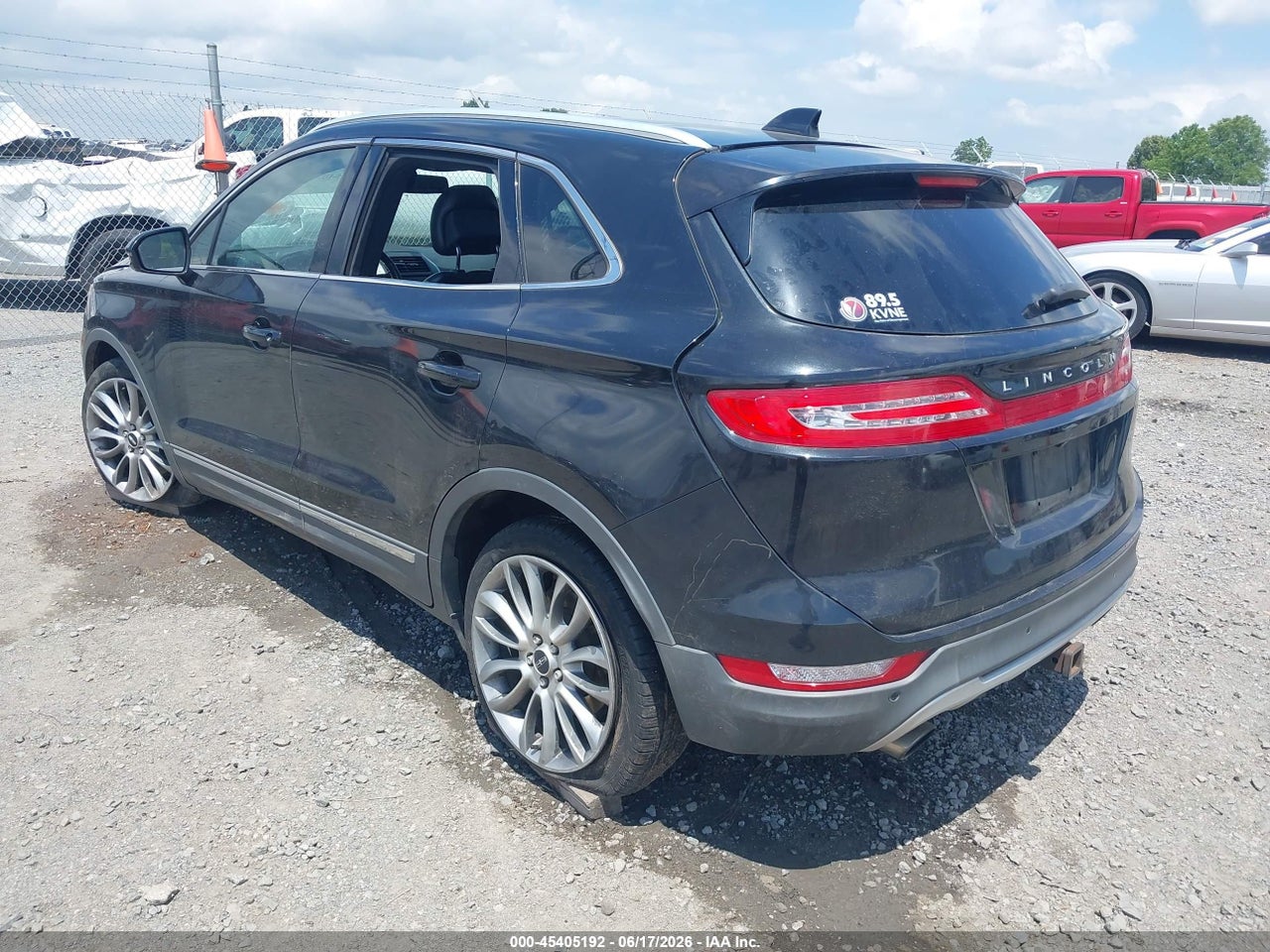 2015 LINCOLN MKC · 3/10