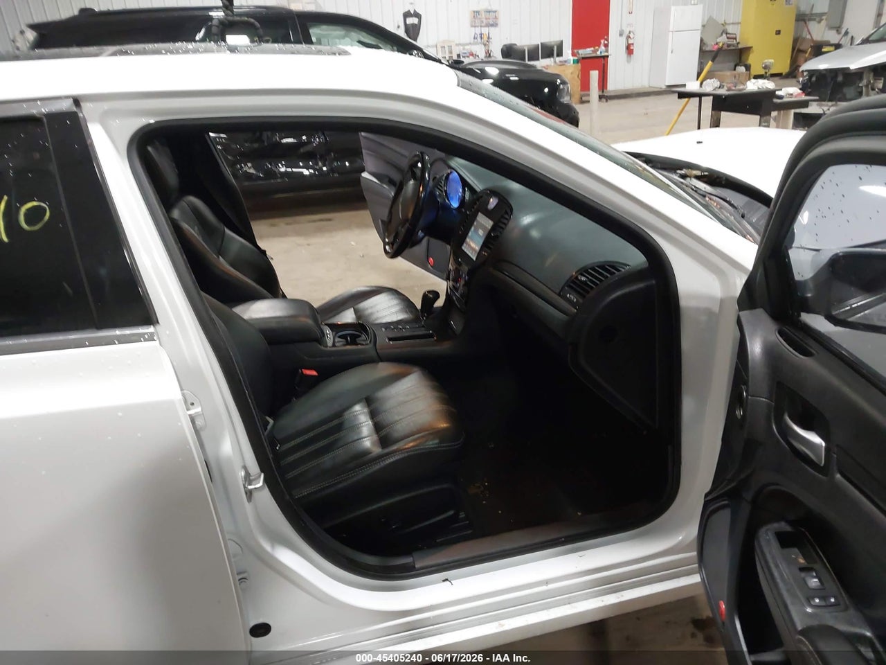 2013 CHRYSLER 300 300S · 5/11