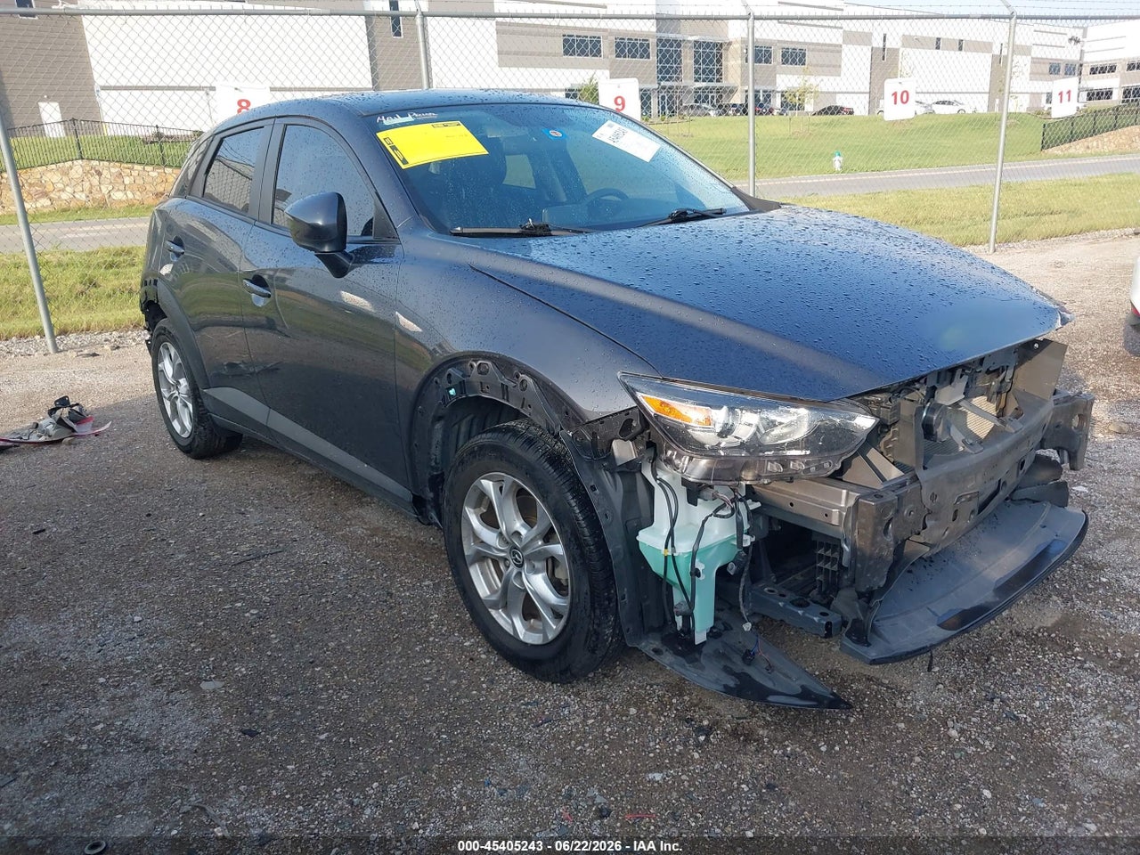 JM1DKBC78G0****** · 2016 MAZDA CX-3 TOURING