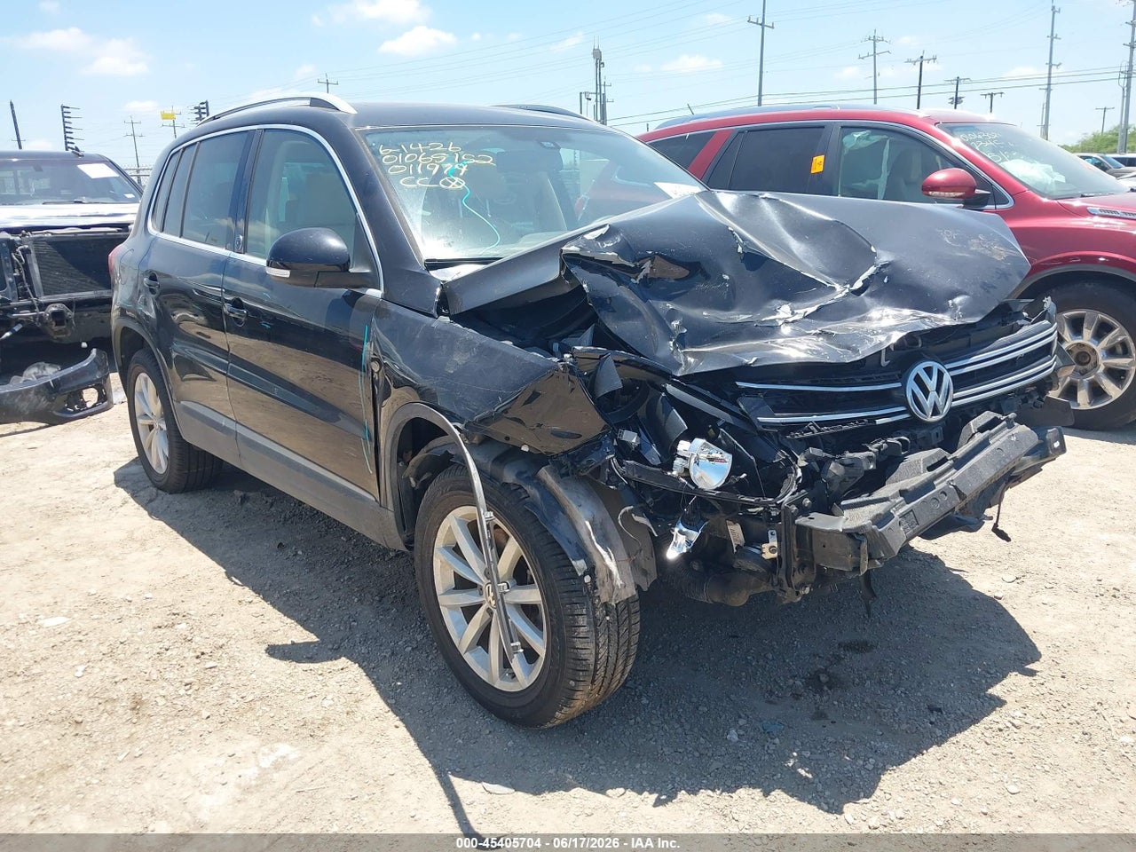 WVGRV7AX6HK****** · 2017 VOLKSWAGEN TIGUAN 2.0T WOLFSBURG EDITION