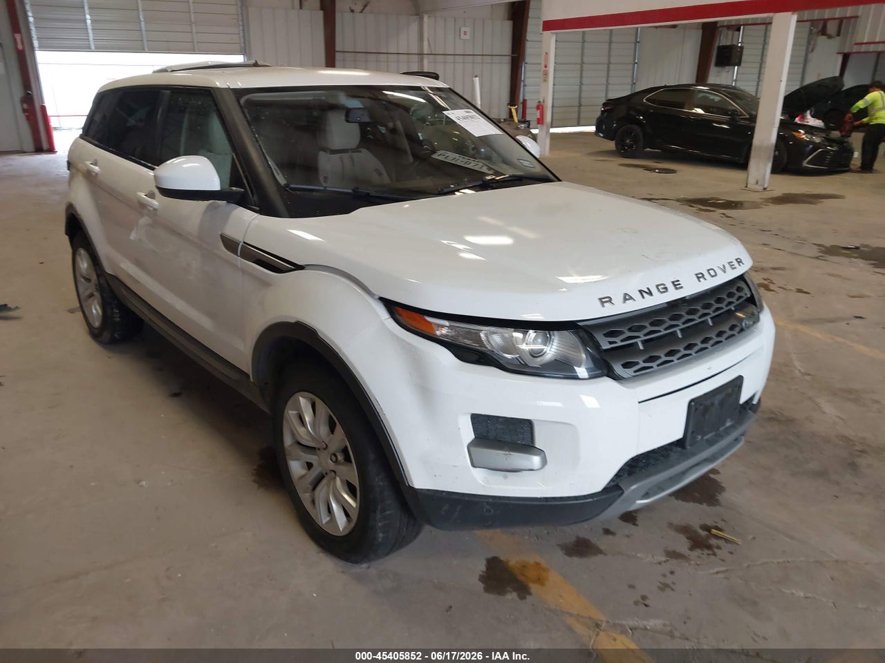 SALVN2BG9FH****** · 2015 LAND ROVER RANGE ROVER EVOQUE PURE
