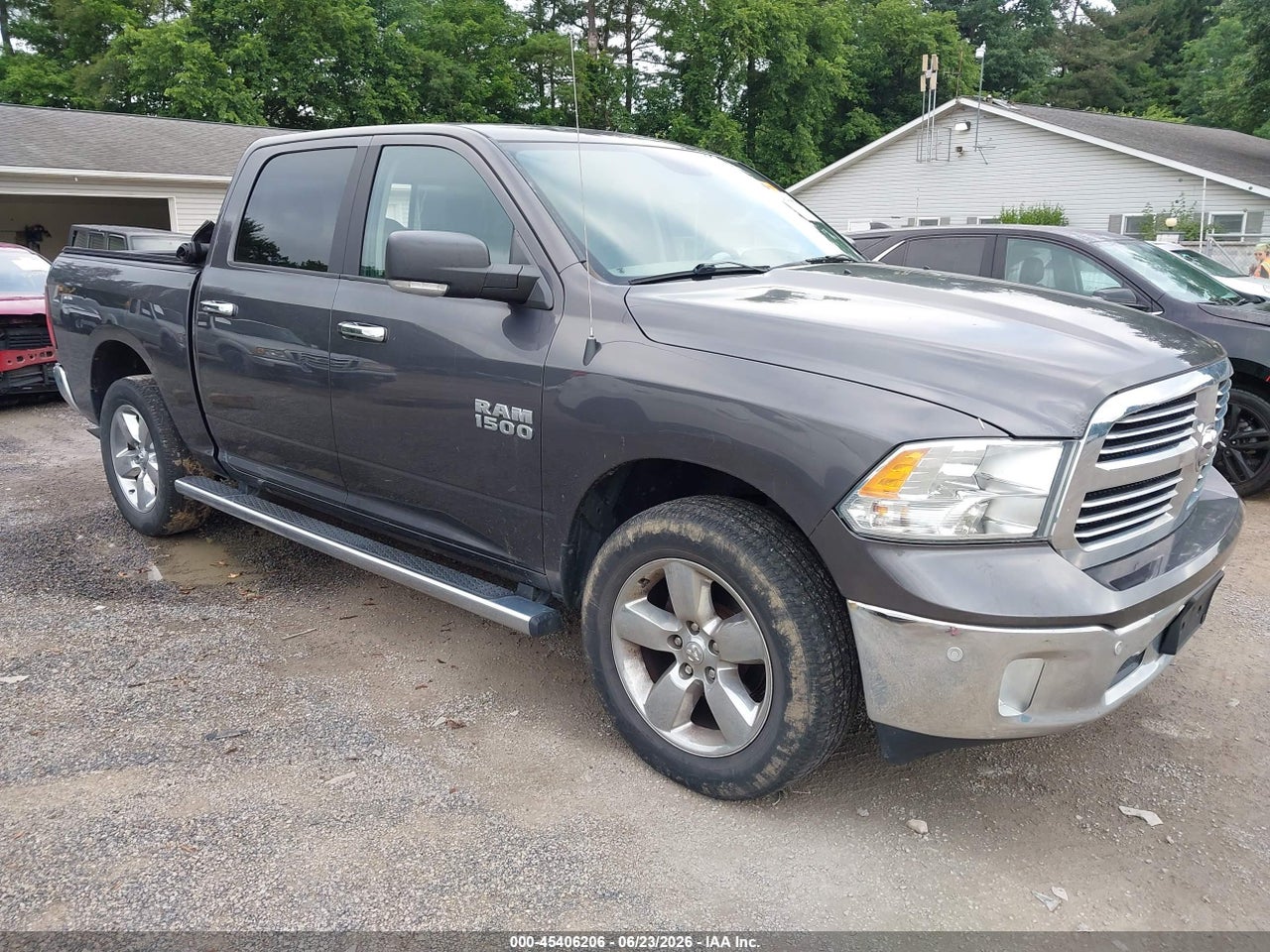 1C6RR7LG7HS****** · 2017 RAM 1500 BIG HORN  4X4 5'7 BOX