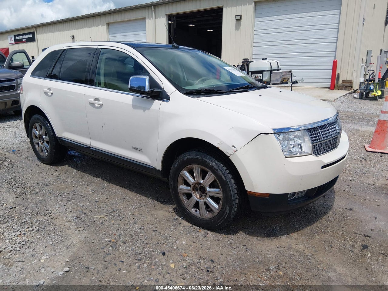 2LMDU88C57B****** · 2007 LINCOLN MKX