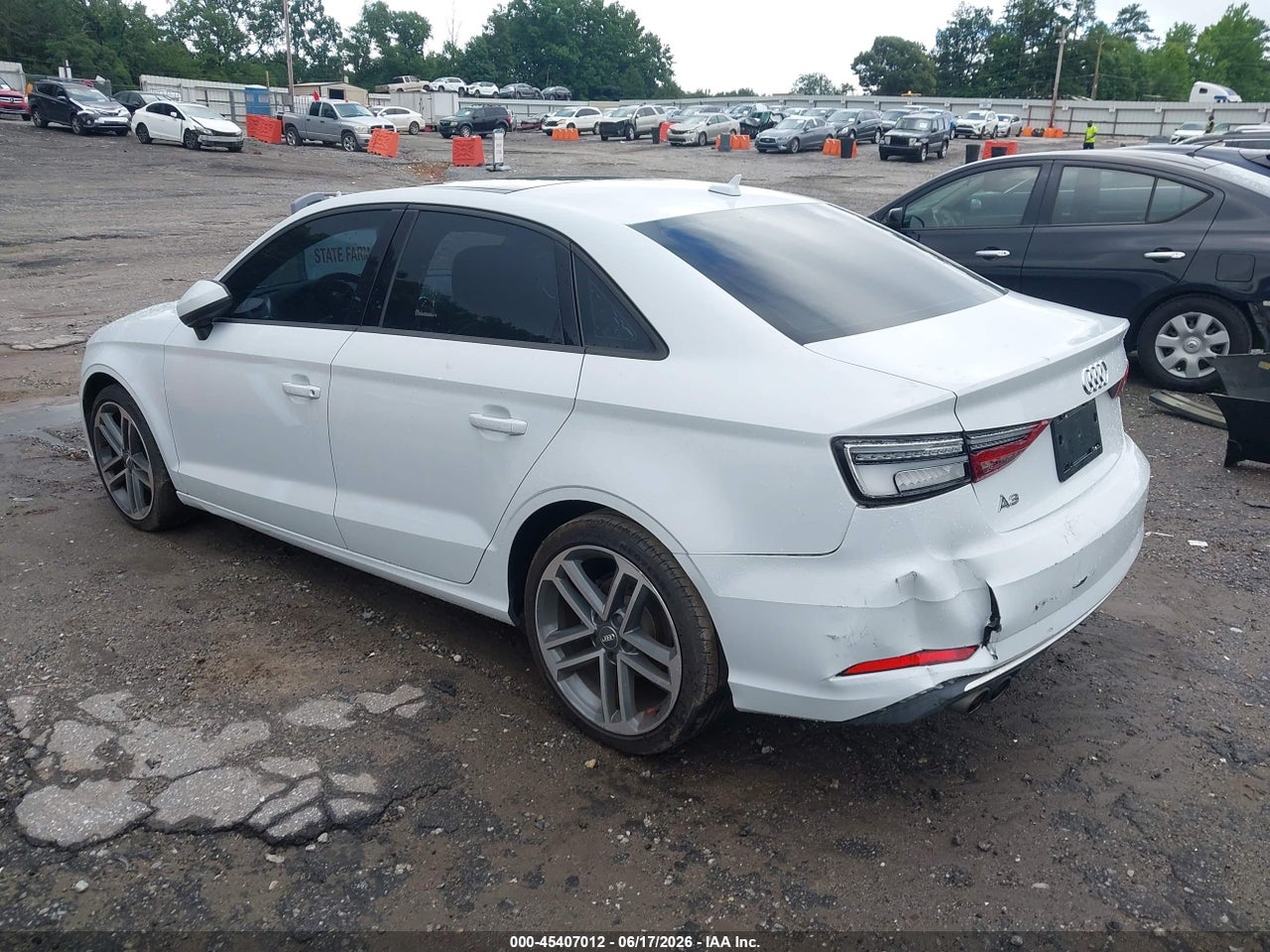 2017 AUDI A3 2.0T PREMIUM · 3/11
