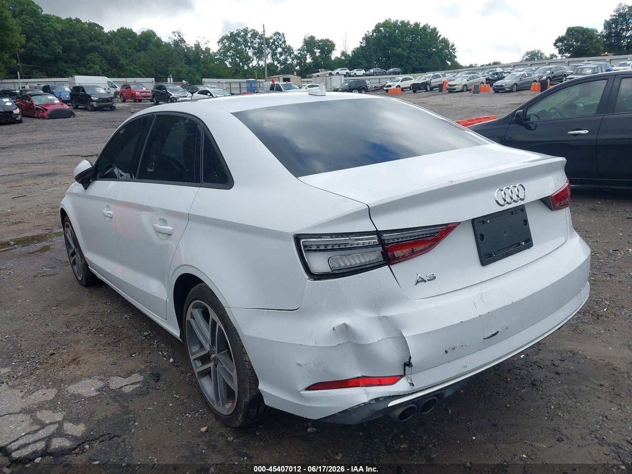 2017 AUDI A3 2.0T PREMIUM · 6/11