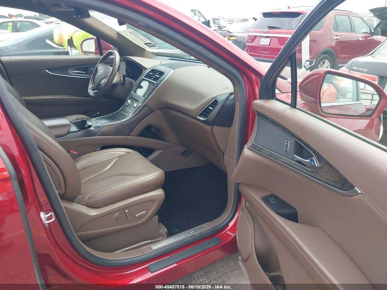 2017 LINCOLN MKX RESERVE · 5/10