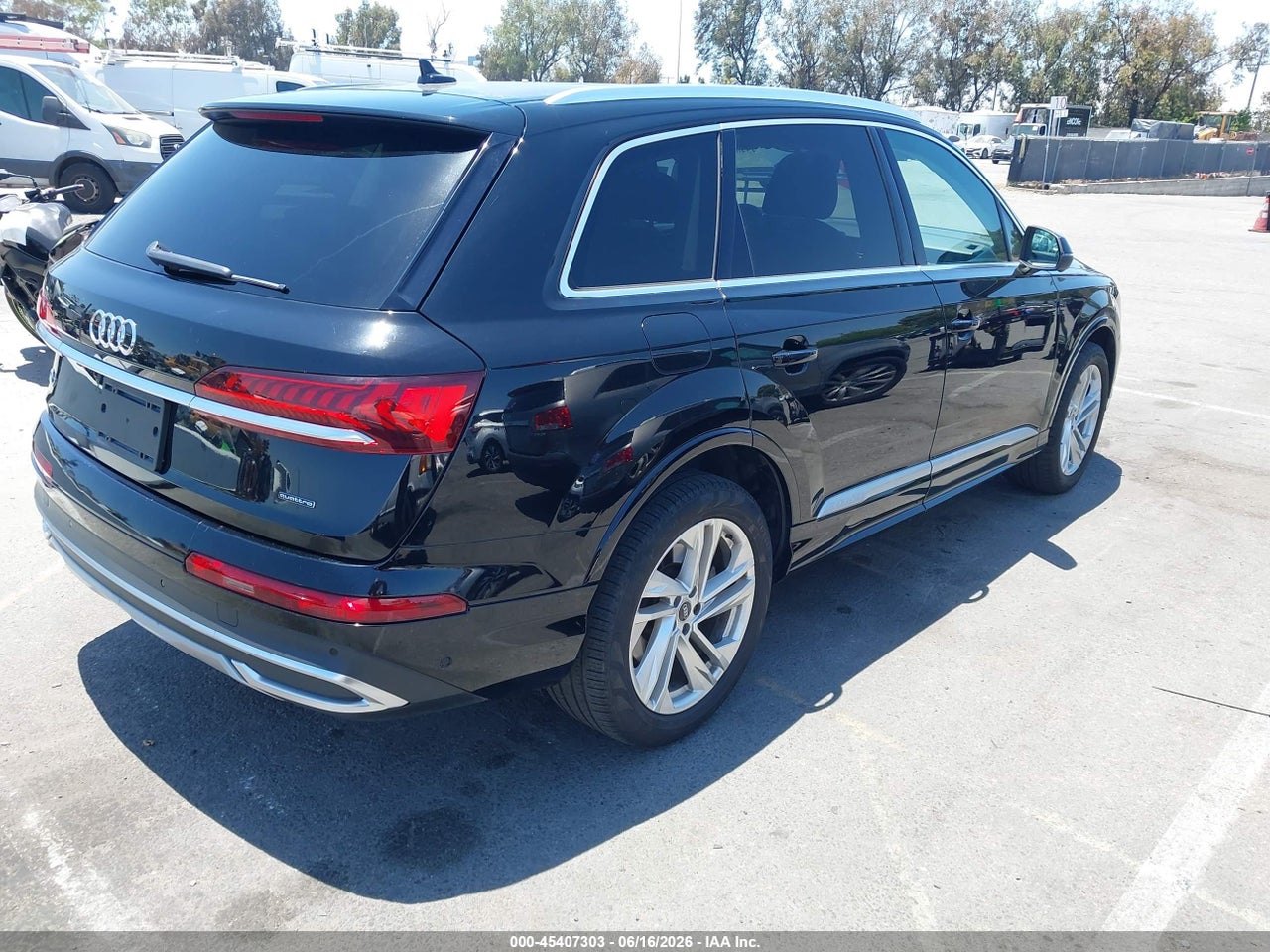 2021 AUDI Q7 PREMIUM PLUS 55 TFSI QUATTRO TIPTRONIC · 4/11