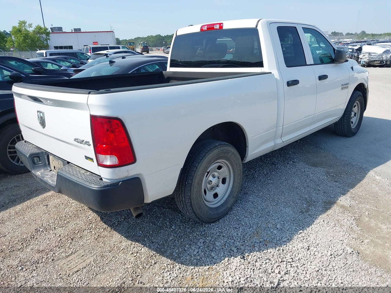 2017 RAM 1500 TRADESMAN  4X4 6'4 BOX · 4/8