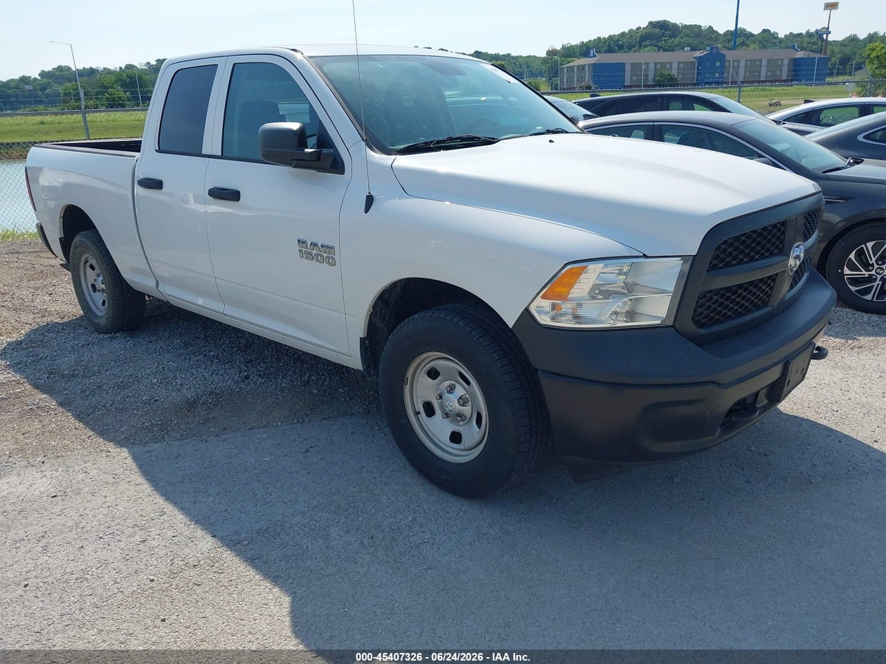1C6RR7FG1HS****** · 2017 RAM 1500 TRADESMAN  4X4 6'4 BOX
