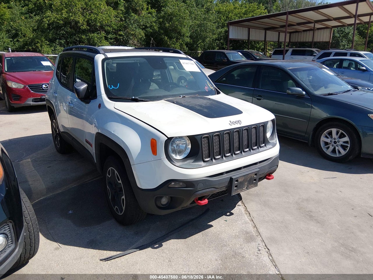ZACCJBCT8FP****** · 2015 JEEP RENEGADE TRAILHAWK