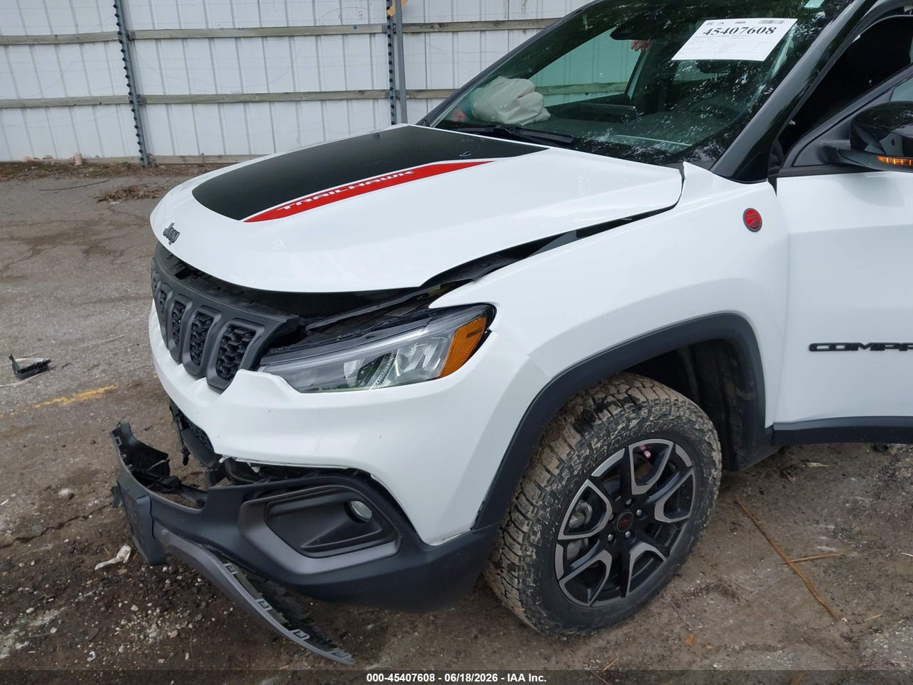 2025 JEEP COMPASS TRAILHAWK 4X4 · 6/11