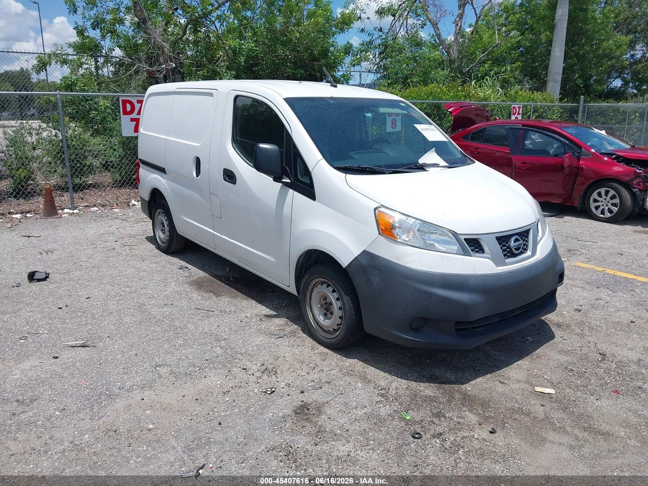 3N6CM0KN8DK****** · 2013 NISSAN NV200 S