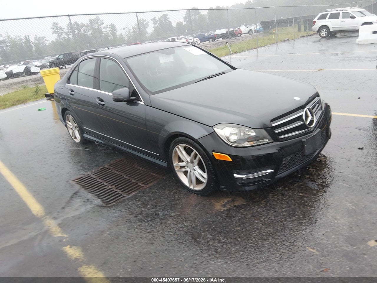 WDDGF8AB3DR****** · 2013 MERCEDES-BENZ C 300 SPORT 4MATIC