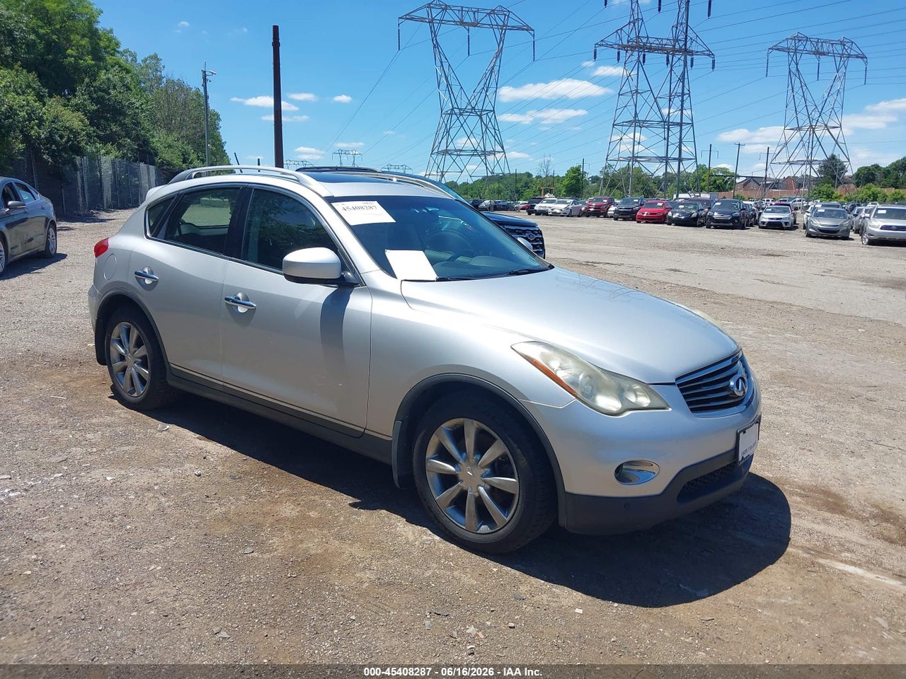 JN1AJ0HR1BM****** · 2011 INFINITI EX35 JOURNEY