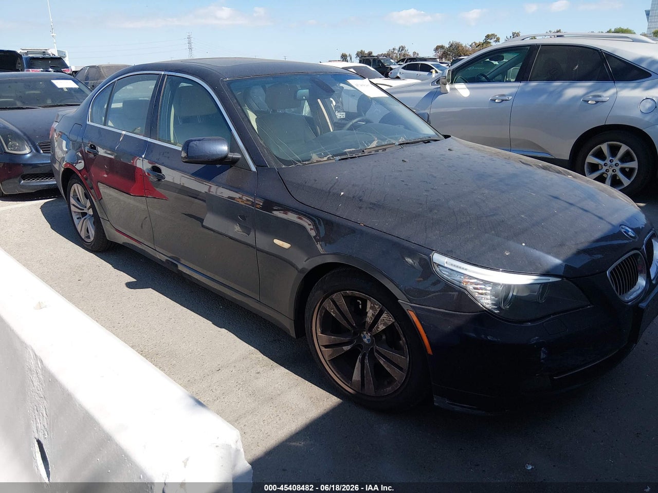 WBANU53549C****** · 2009 BMW 528I
