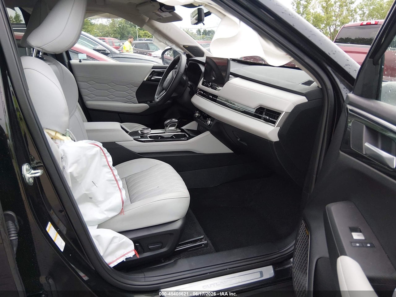 2025 MITSUBISHI OUTLANDER SEL 2.5 S-AWC · 5/11