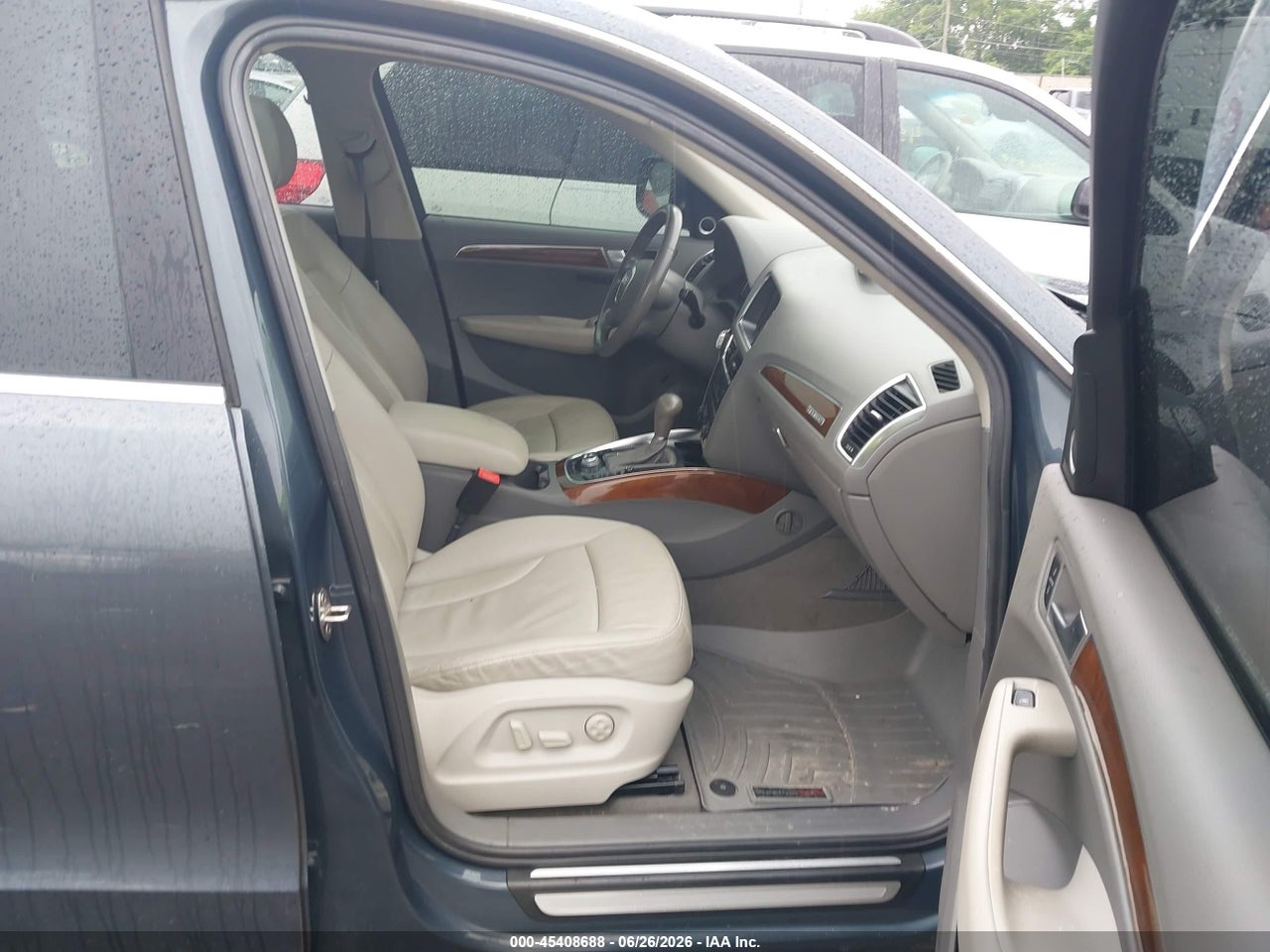 2010 AUDI Q5 3.2 PREMIUM · 5/11