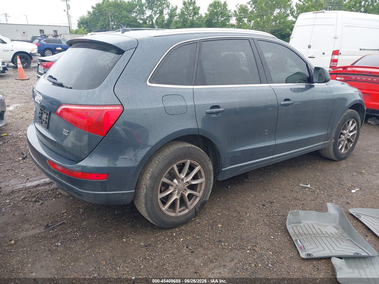 2010 AUDI Q5 3.2 PREMIUM · 4/11