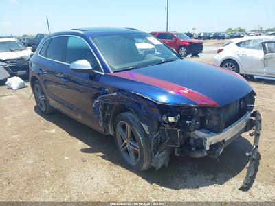 WA1C4AFY4J2****** · 2018 AUDI SQ5 3.0T PREMIUM PLUS