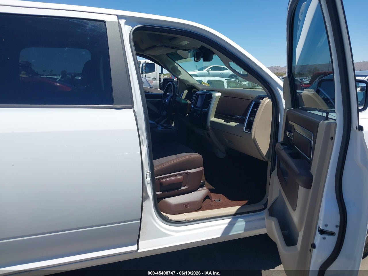 2018 RAM 1500 BIG HORN  4X2 5'7 BOX · 5/11